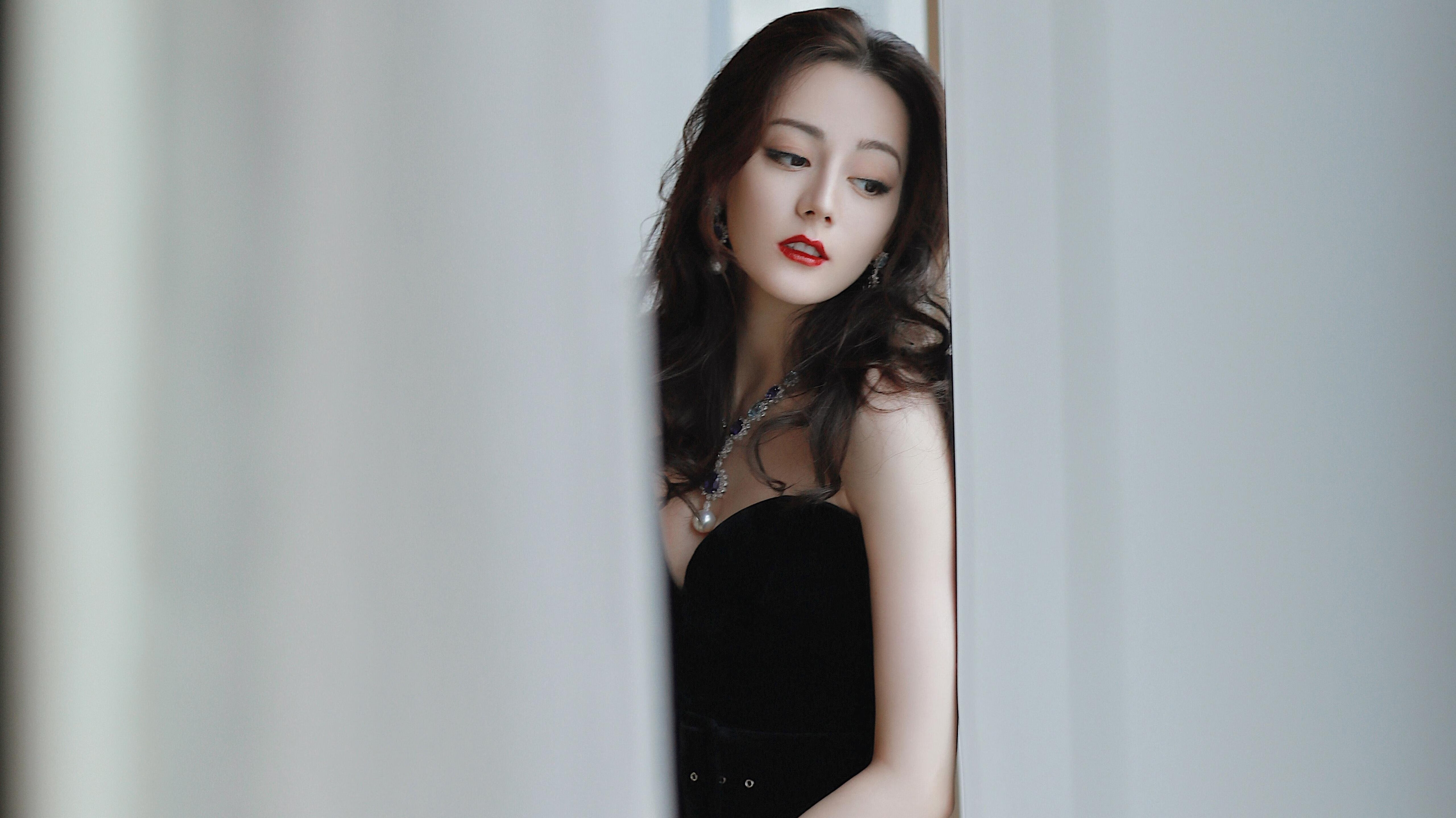 詹姆斯多场“双十”爆发，季后赛状态火热！，詹姆斯多少次双一阵