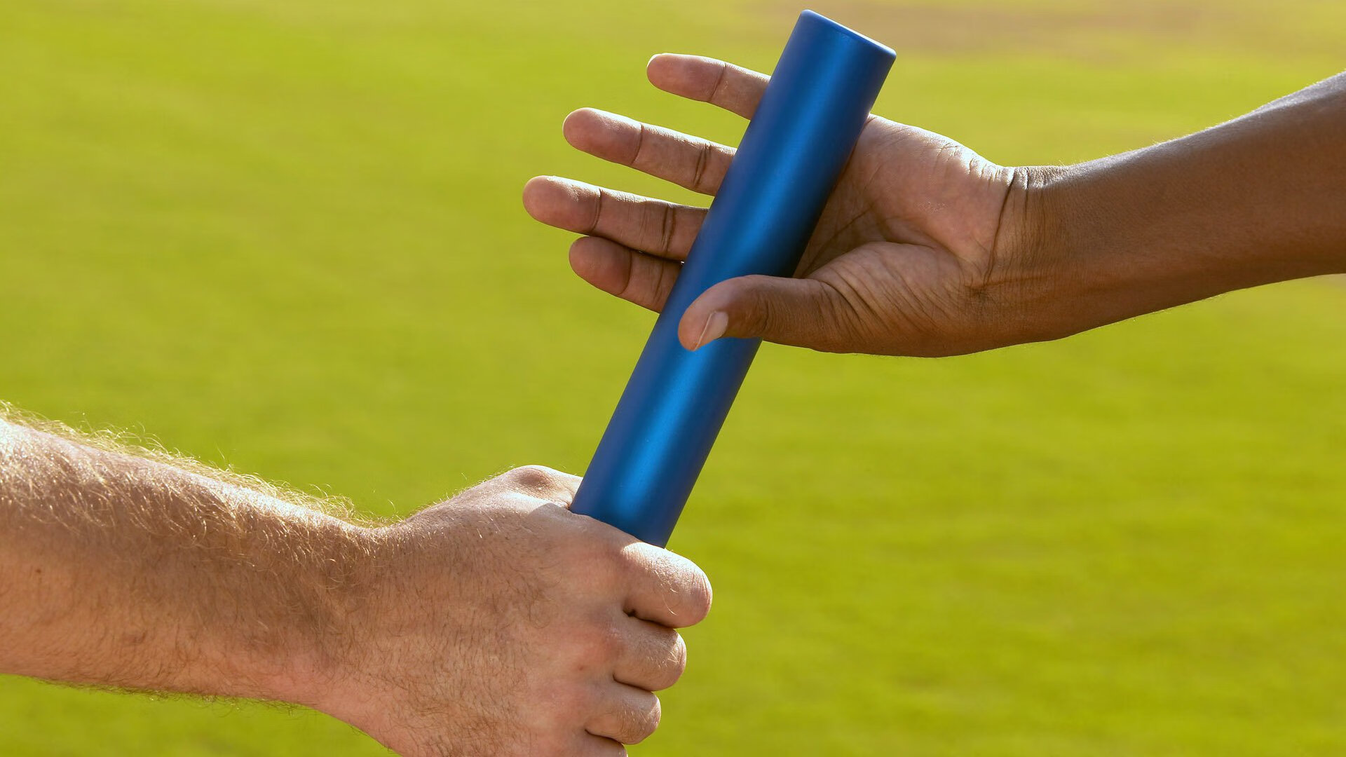 哈兰德神级表现，英超连续10场破门领跑射手榜，哈兰德联赛进球